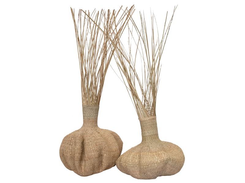 Full Garlic Tassel Basket Full Garlic Tassel Basket