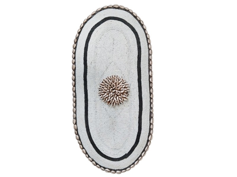 Small Oblong Shield White and Black Beads Small Oblong Shield White and Black Beads