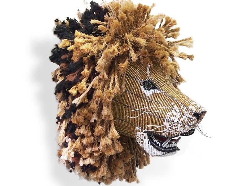 Bead and Wire Rope Lion Wall Hanging Bead and Wire Rope Lion Wall Hanging