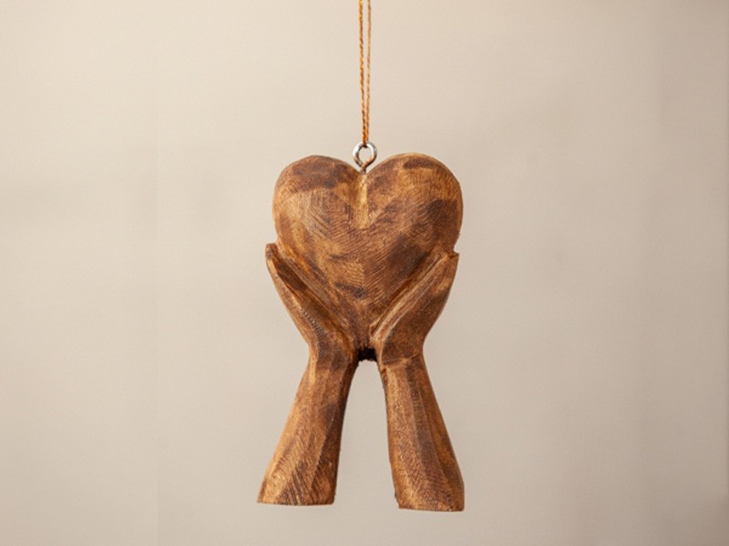 Heart in Hands - Cognac Heart in Hands - Cognac