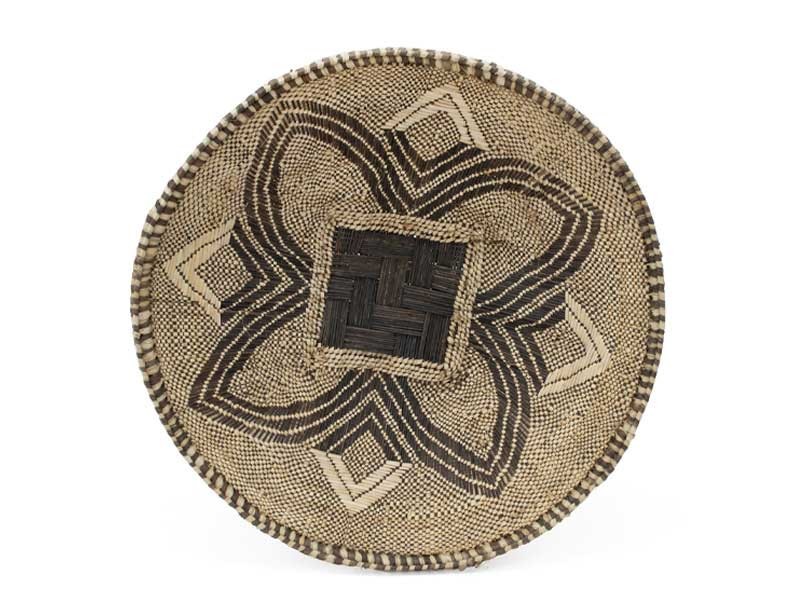 Plateau Design - Medium Plateau Design - Medium